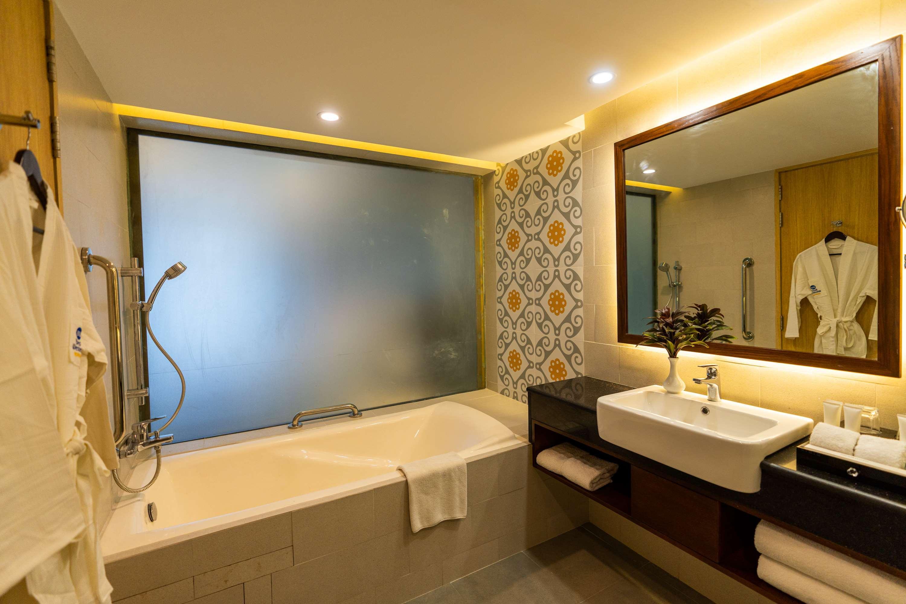 Best Western Heritage Cox's Bazar Exterior photo